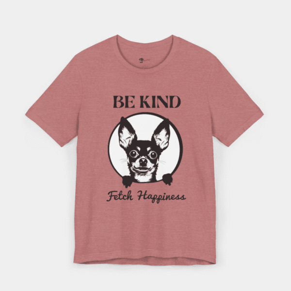 T-shirt with dogs and positive quotes.