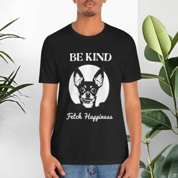 T-shirt with dogs and positive quotes.