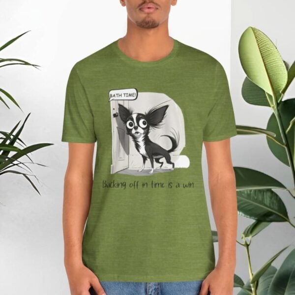 T-shirt with dogs and positive quotes.