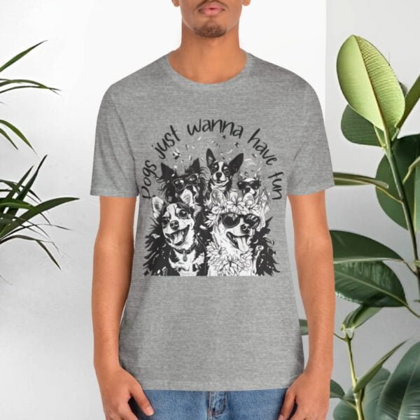 T-shirt with dogs and positive quotes.