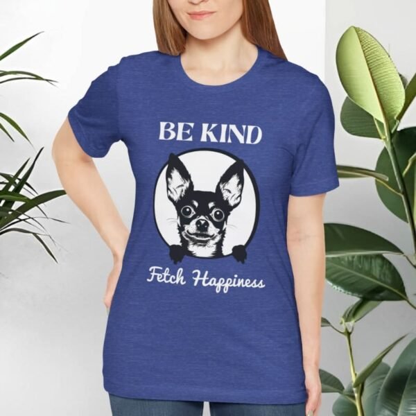 T-shirt with dogs and positive quotes.