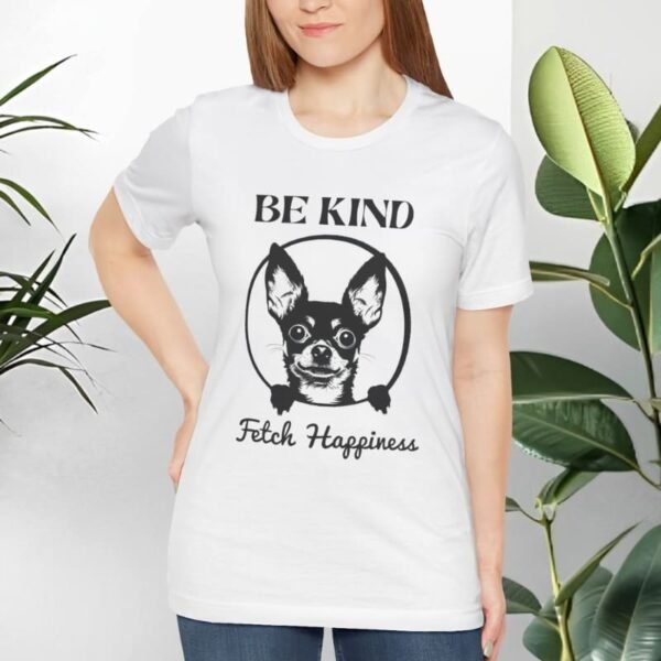 T-shirt with dogs and positive quotes.