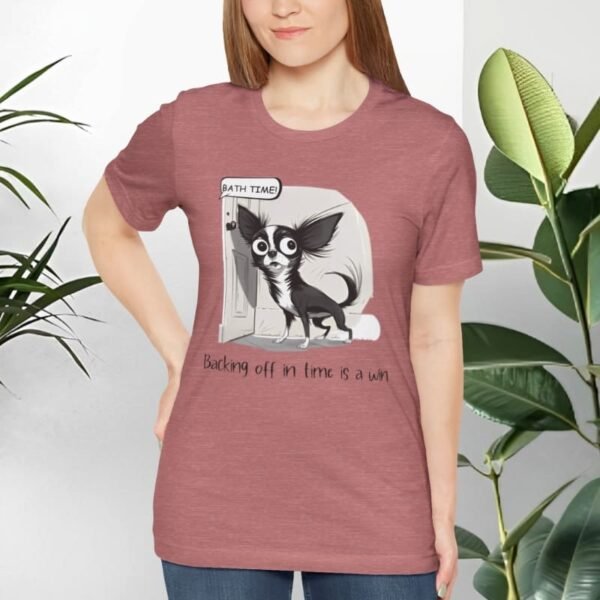 T-shirt with dogs and positive quotes.