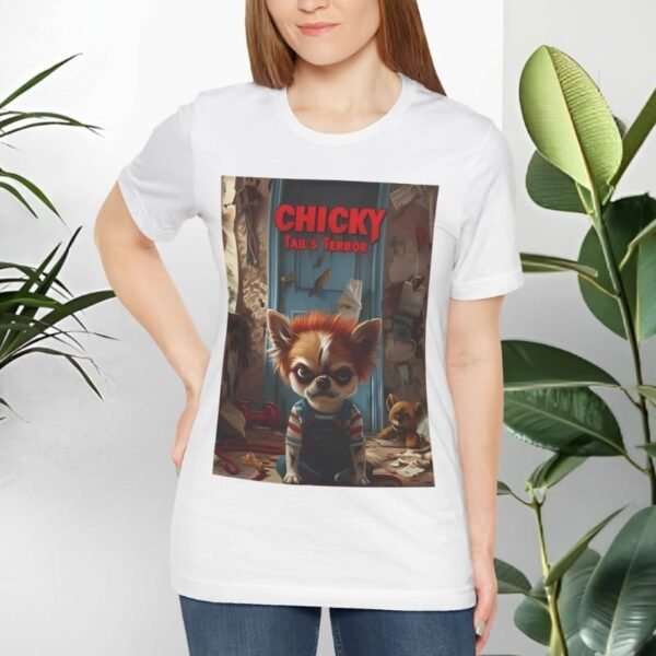 T-shirt with dogs and movie parody.